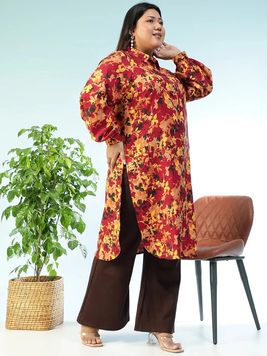 Women Plus Size Multicolor Floral Rayon Print  Collared Button -Down Long Sleeve Tunic