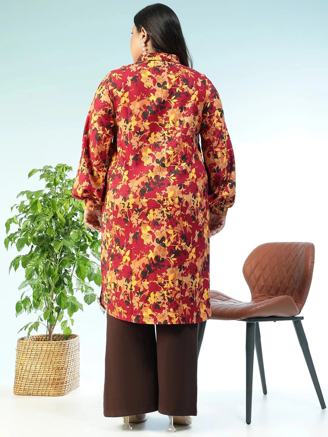 Women Plus Size Multicolor Floral Rayon Print  Collared Button -Down Long Sleeve Tunic