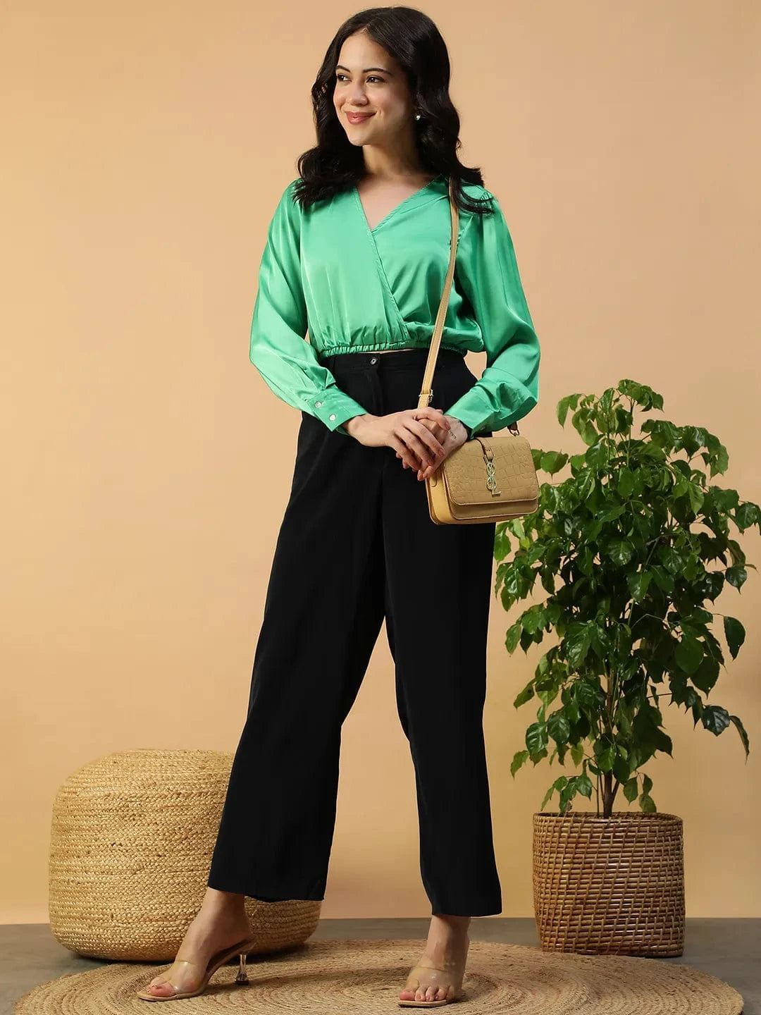 Popy Solid Green Long Sleeve Elasticated Women Satin Crop Top