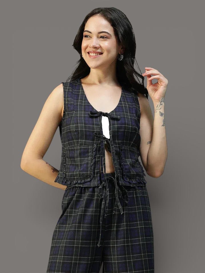 Women Navy Check Slub V-Neck Sleeveless Tie-Up Top With Front Pockets
