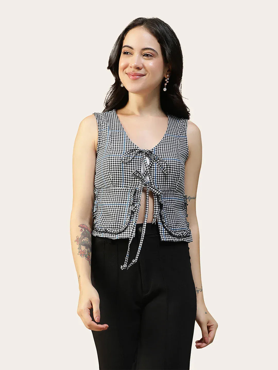 Women Black Check Slub V-Neck Sleeveless Tie-Up Top With Front Pockets