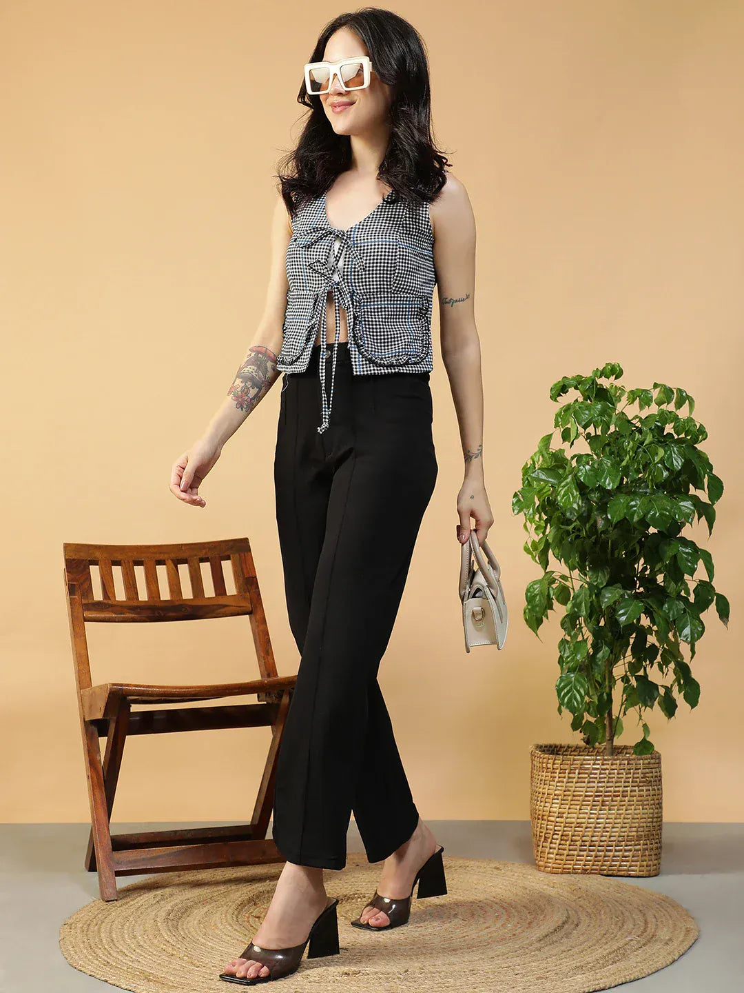 Women Black Check Slub V-Neck Sleeveless Tie-Up Top With Front Pockets