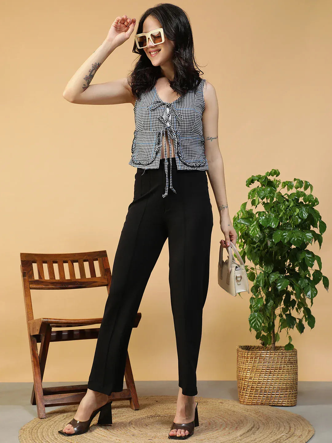 Women Black Check Slub V-Neck Sleeveless Tie-Up Top With Front Pockets