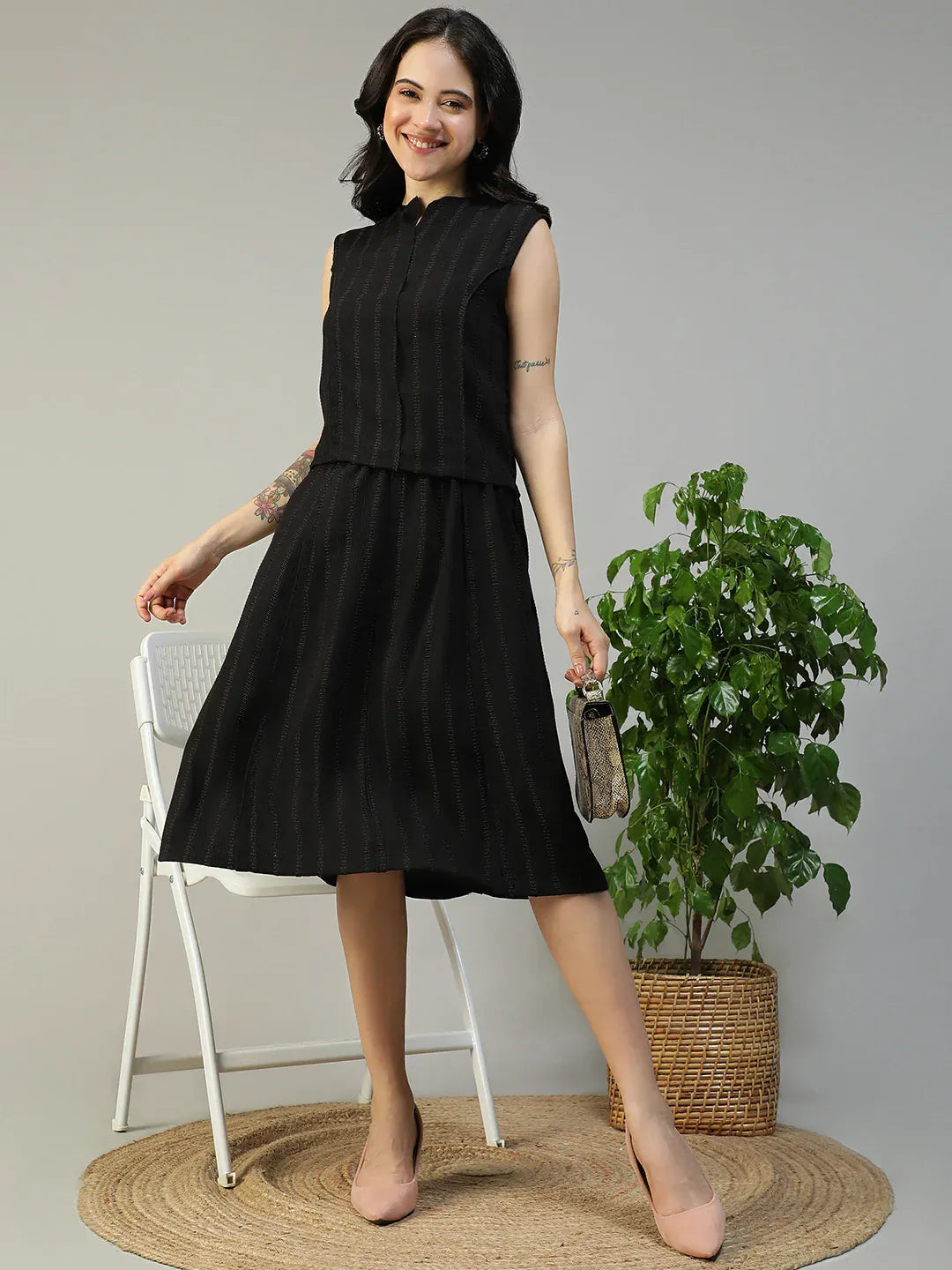 Women Black Stripe Sleeveless Top & Knee-Length Skirt Co-Ord Set