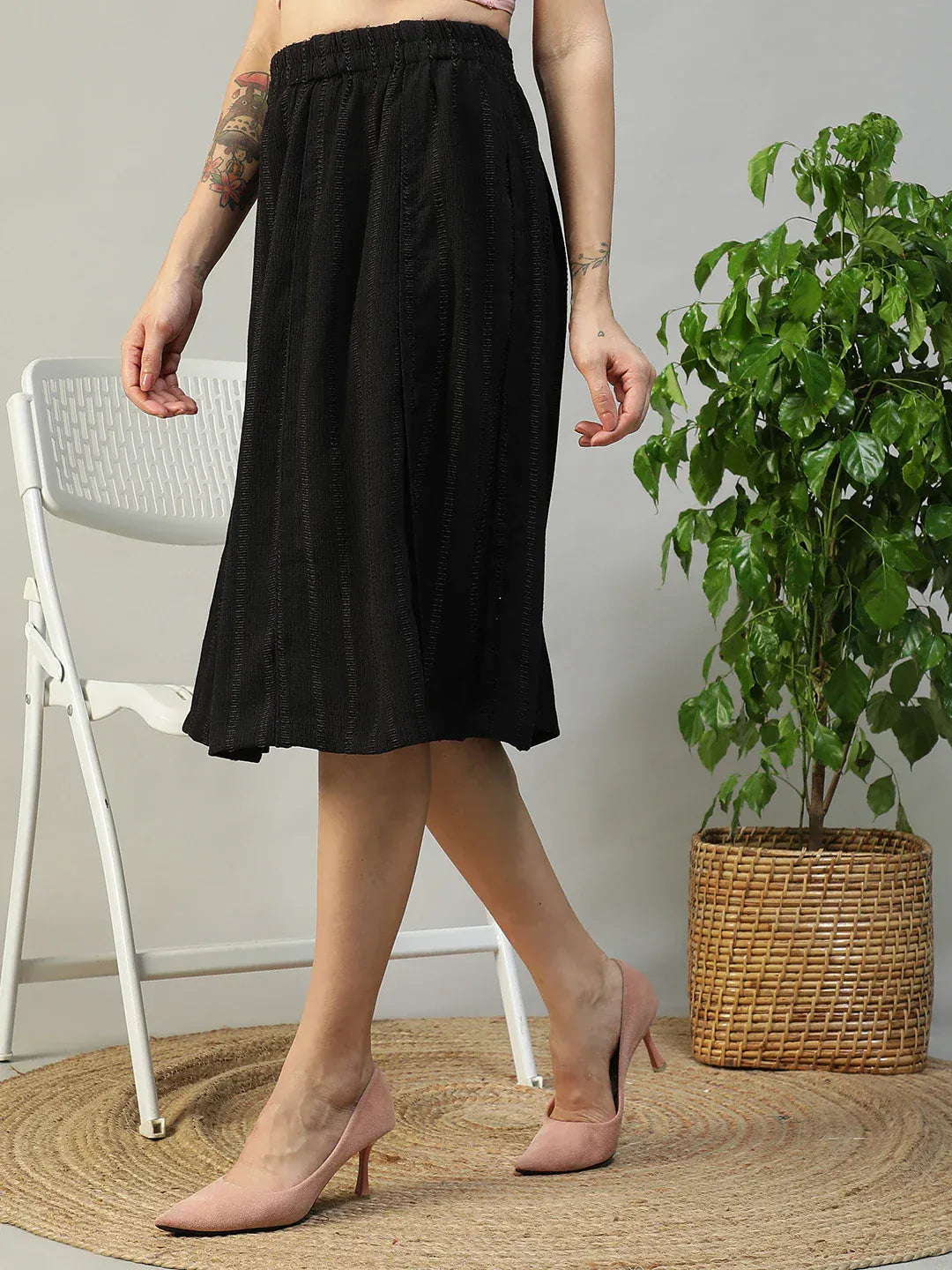 Women Black Stripe Skirt