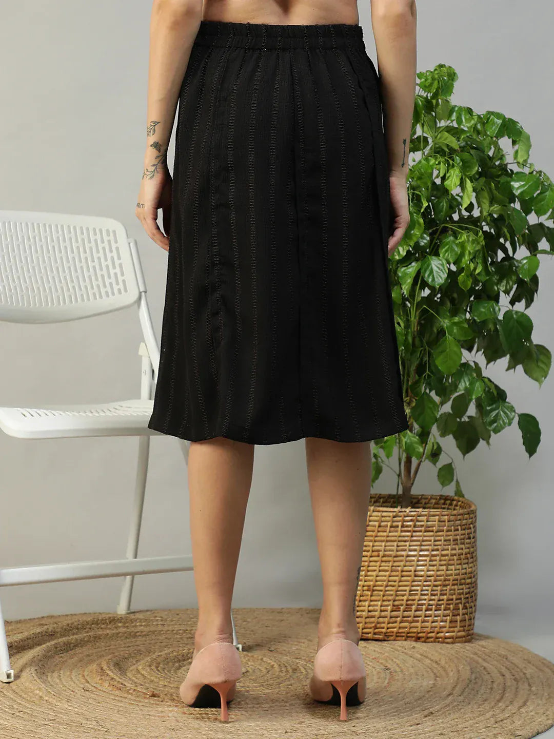 Women Black Stripe Skirt