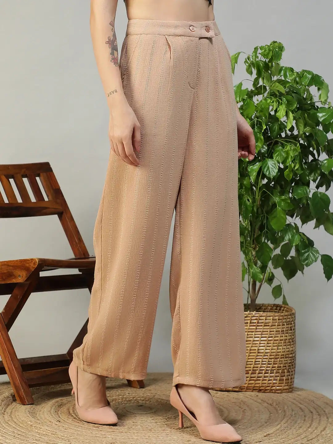 Women Beige Straight Pants with Zip & Button Closure