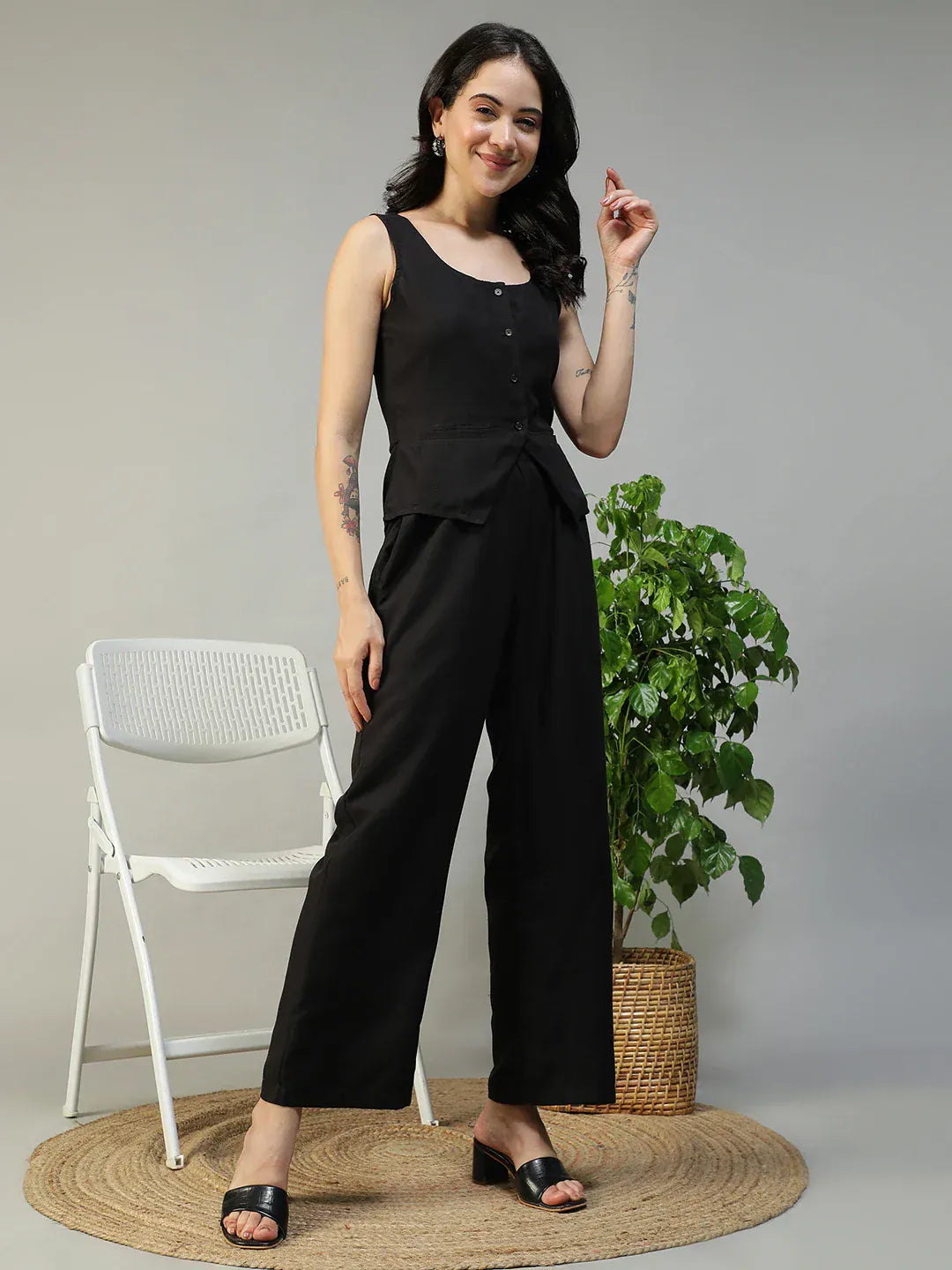 Women Black Button Down Sleeveless Top With Back Tie-Up Belt