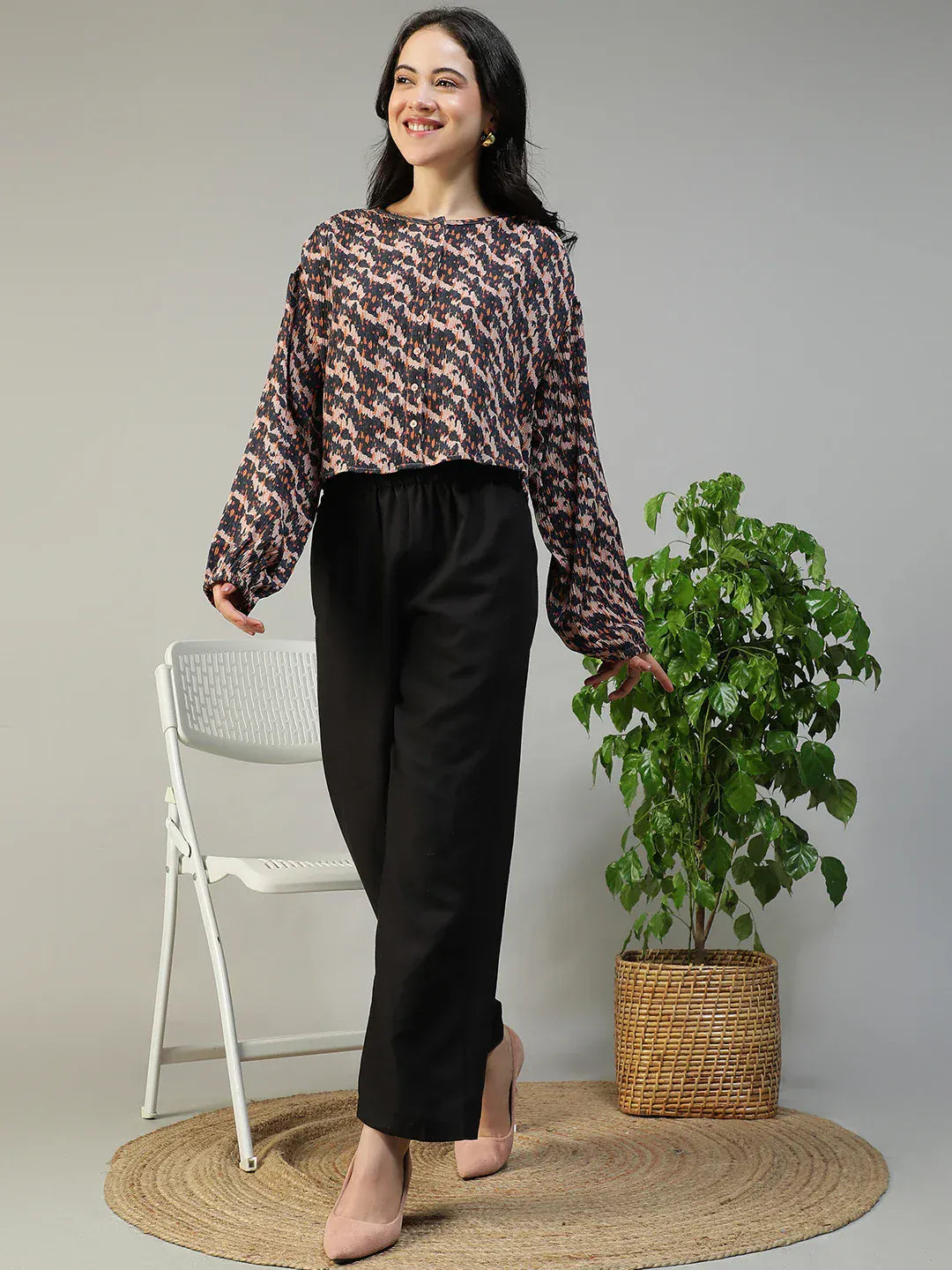 Women Brown Abstract Print Round Neck Long Sleeve Top