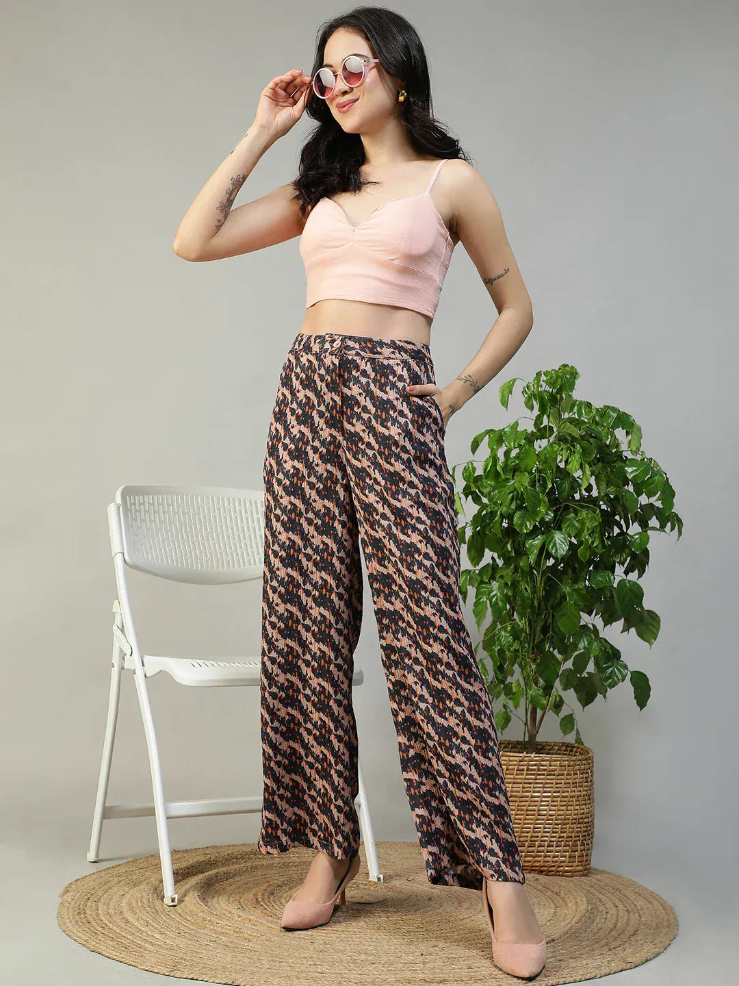 Women Brown Abstract Print Pant