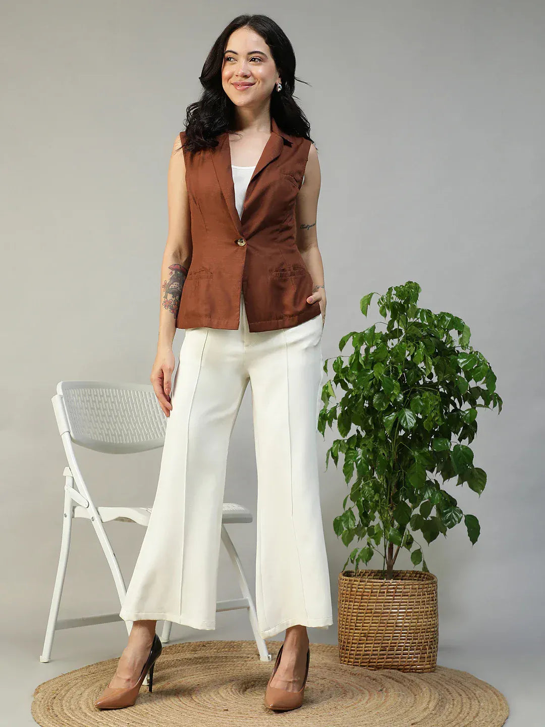 Women Brown Sleeveless Blazer with Open Collar & Front Pockets