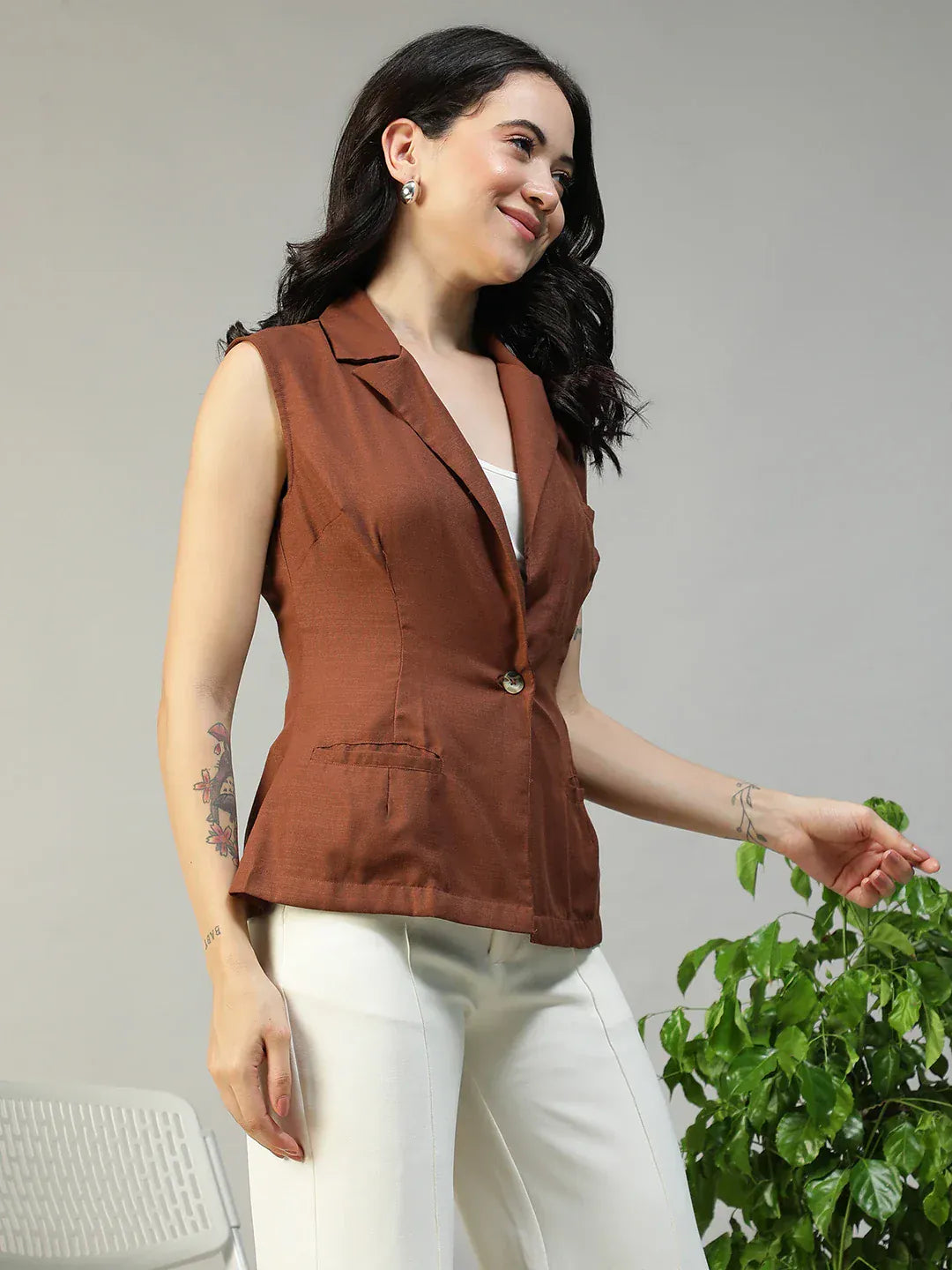 Women Brown Sleeveless Blazer with Open Collar & Front Pockets