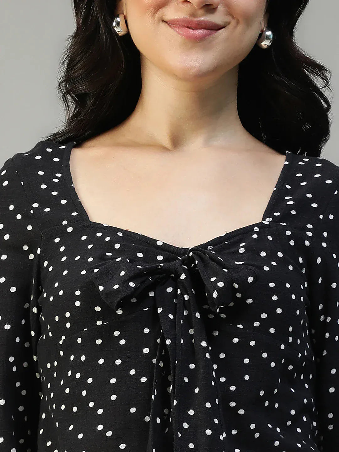 Women Black Dot Print Sweetheart Neck Long Sleeve Cotton Linen Top