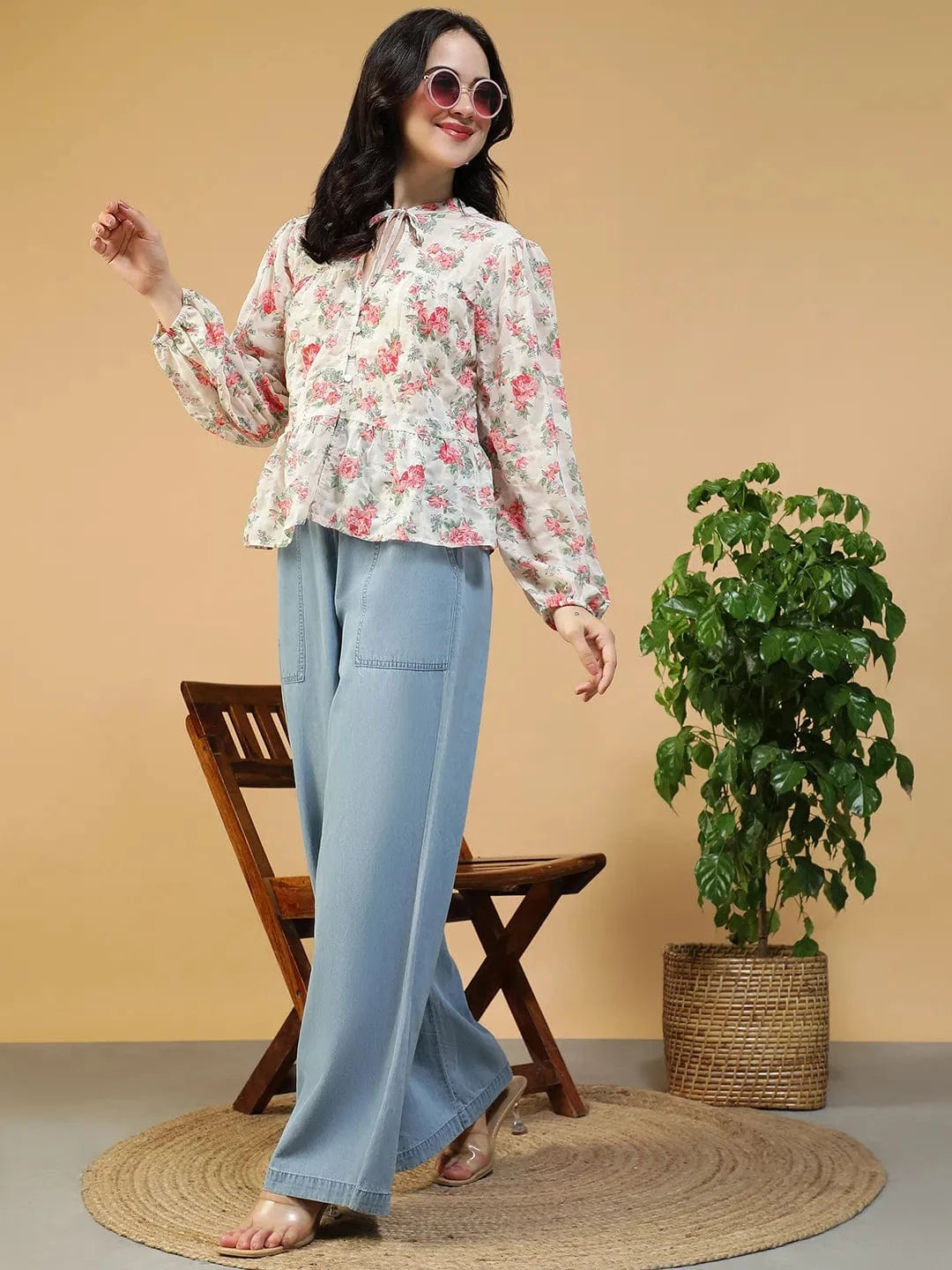 Fresh Multicolor Floral Print Key Hole Neck With Tie-Up Detail Long Sleeve Women Peplum Top
