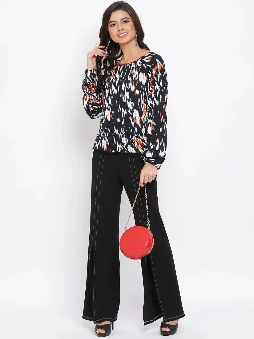 Graphic Stella Women Top - oxolloxo