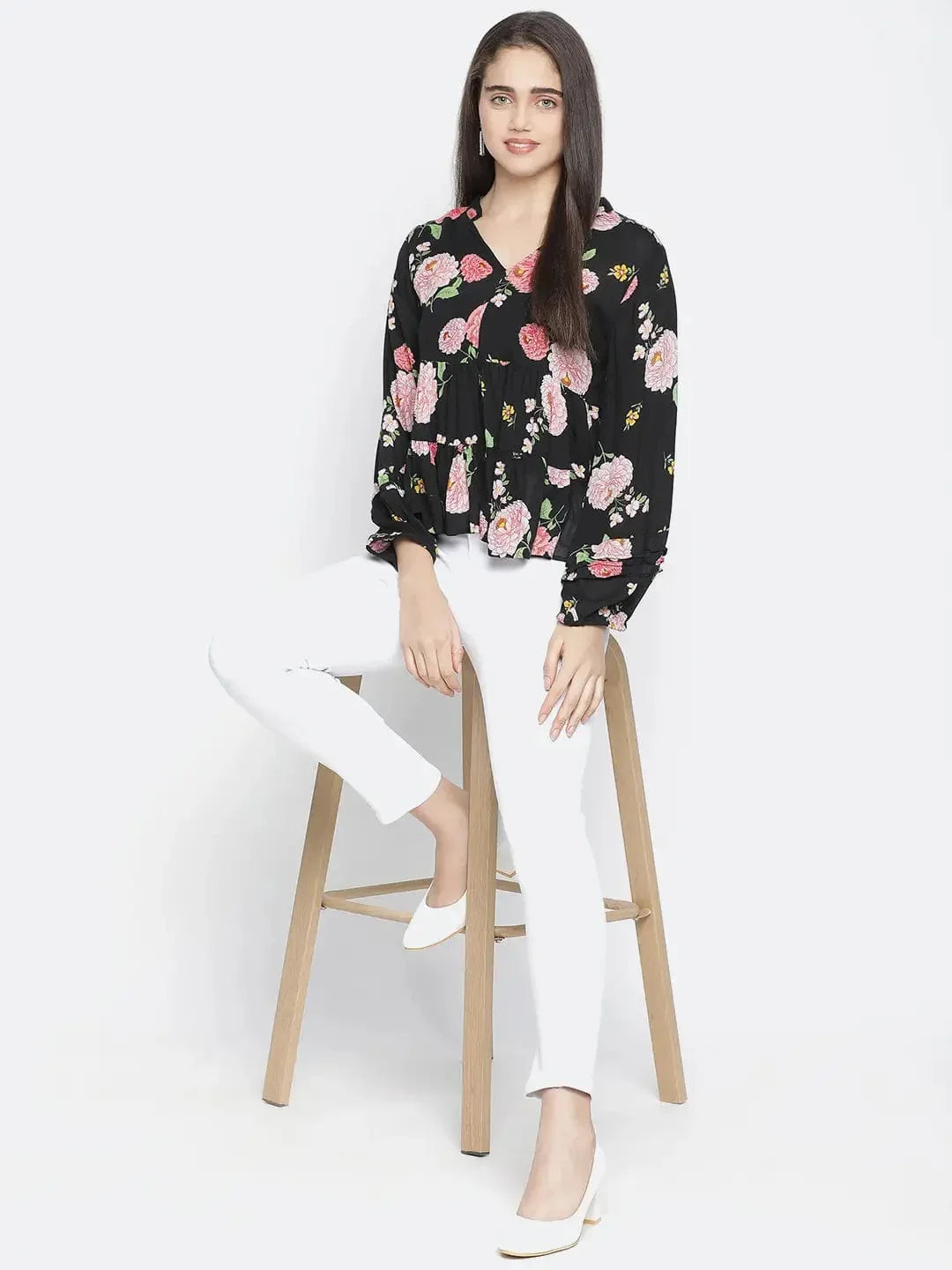 Chaklic Sleek Black Floral Print Women Top - oxolloxo