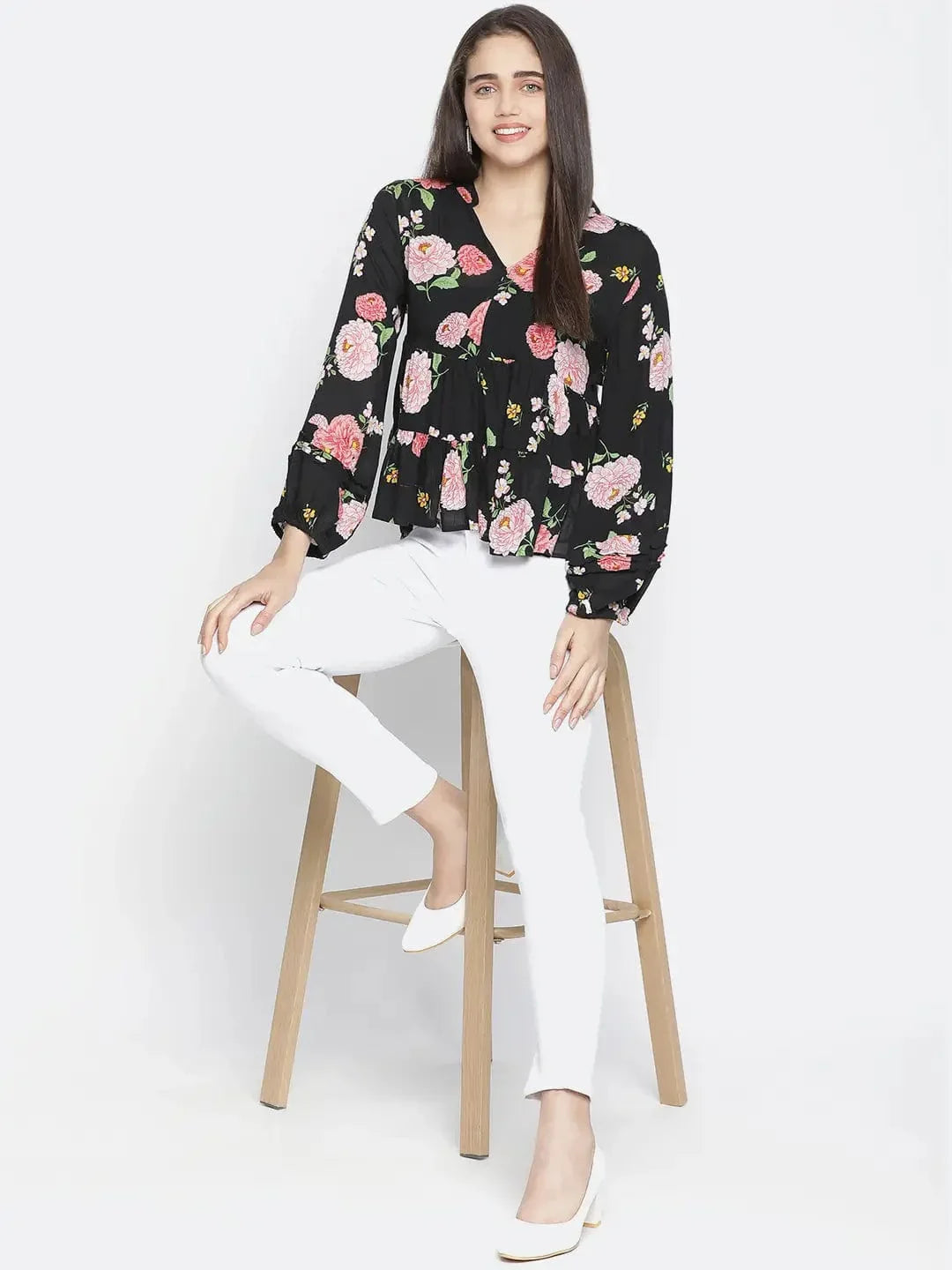 Chaklic Sleek Black Floral Print Women Top - oxolloxo