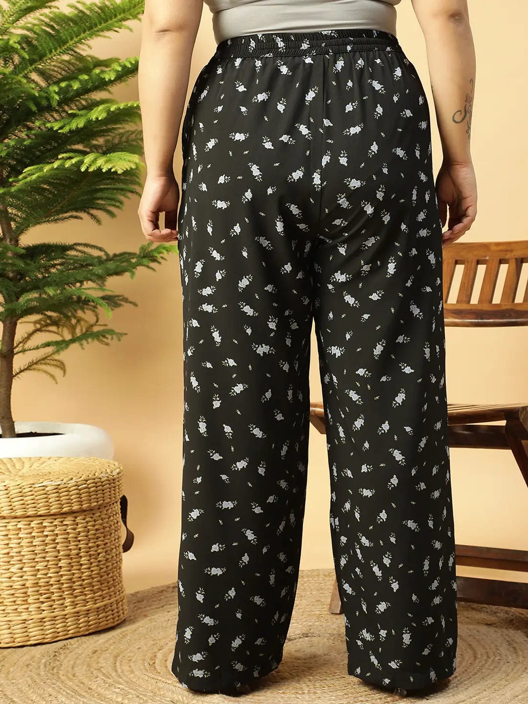 Craze Black Floral Print Elasticated Plus Size Women Pant