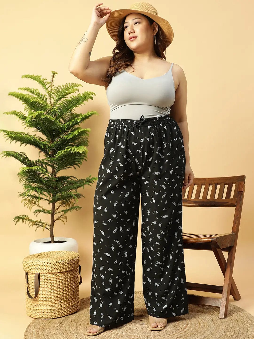 Craze Black Floral Print Elasticated Plus Size Women Pant