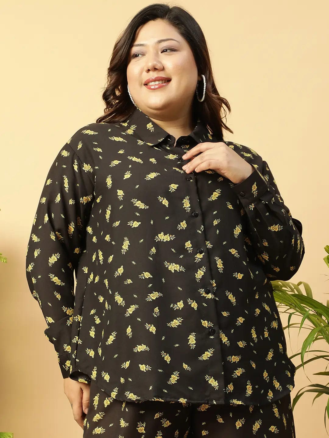 Well Black rayon print  Collared Button-Down Plus-Size  Women Shirt