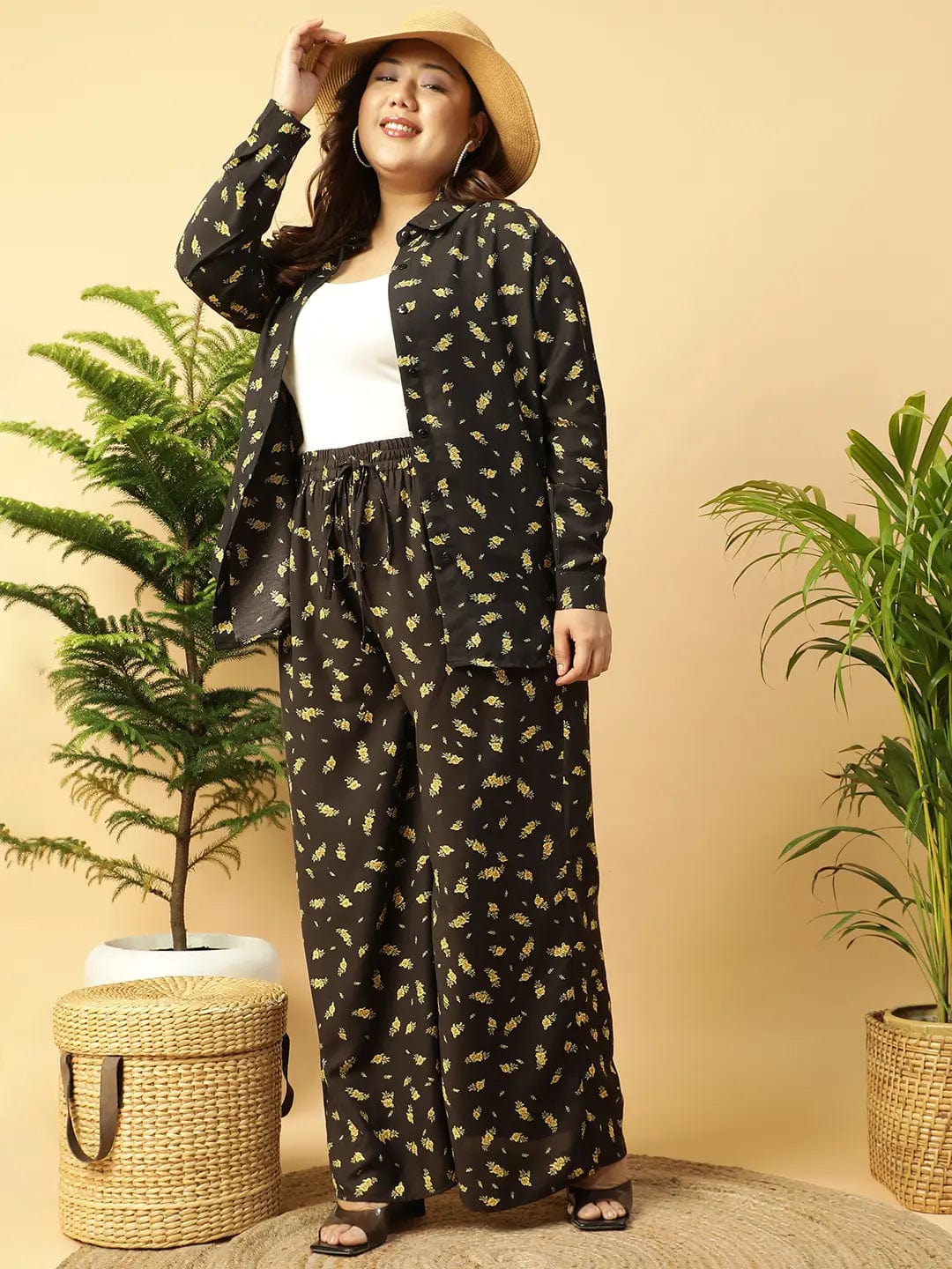 Well Black rayon print  Collared Button-Down Plus-Size  Women Shirt