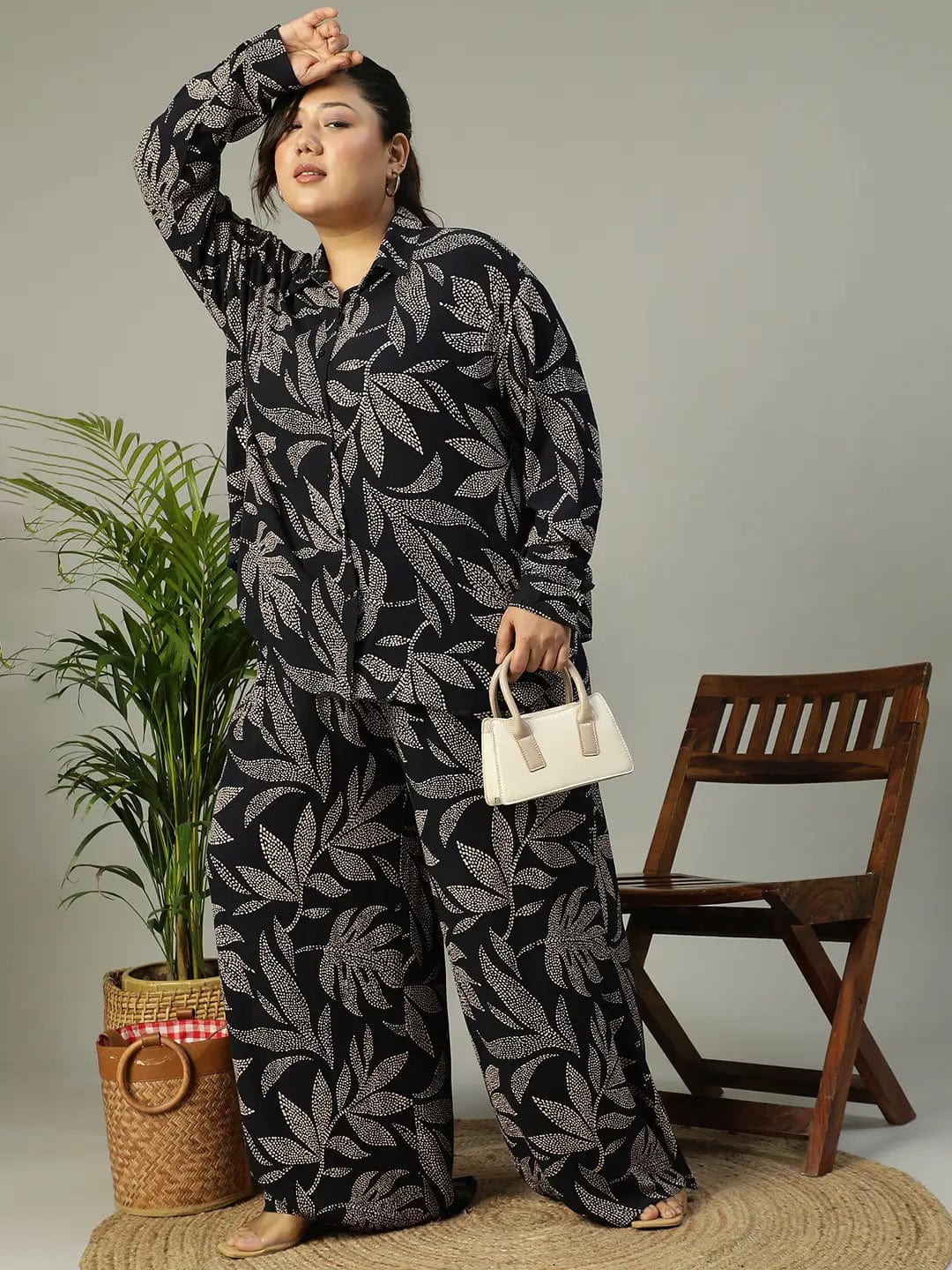 Pitch Black Tropical rayon print Elasticated Plus Size Women Pant