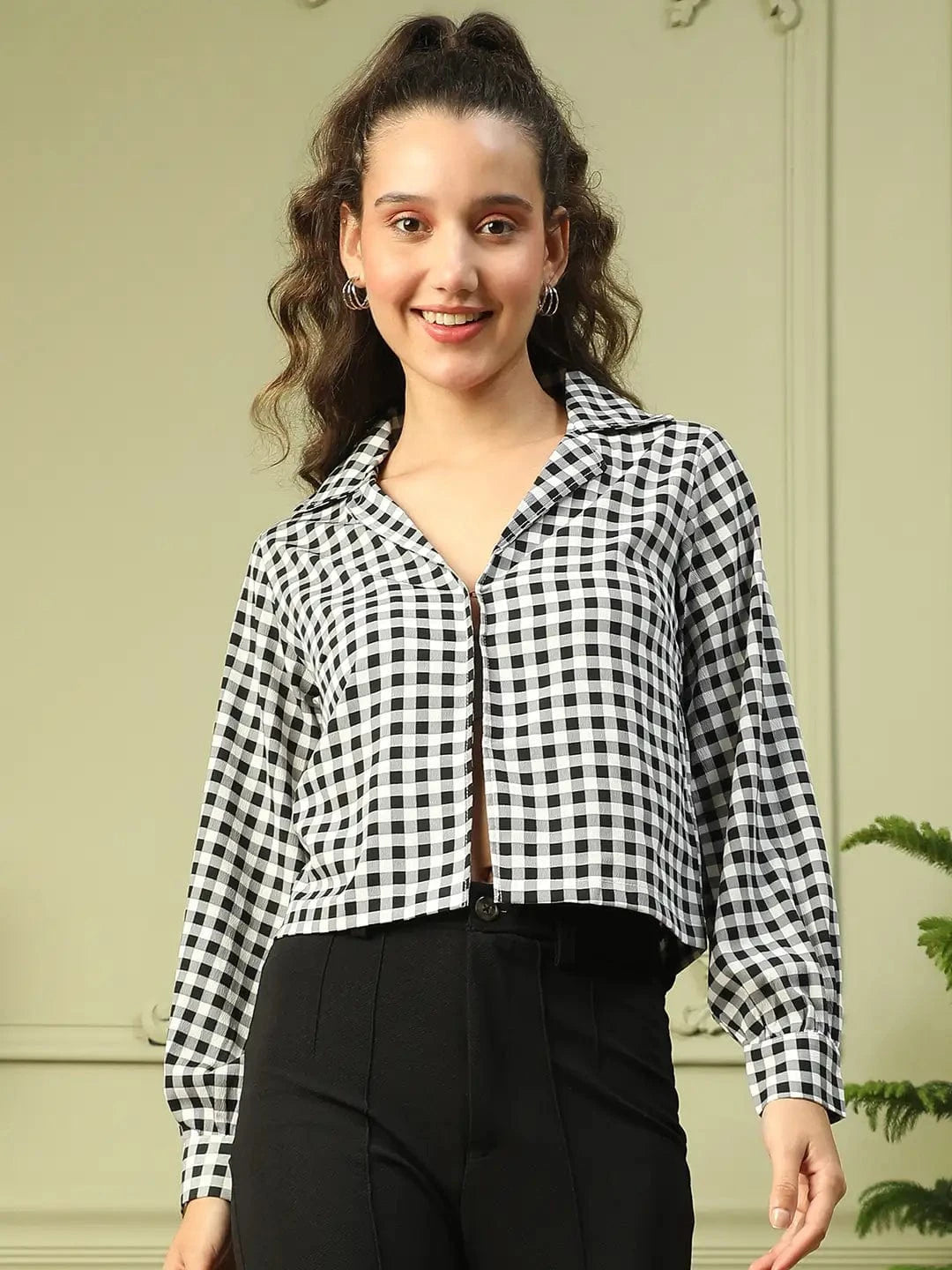 Gleam Black Check Print Long Sleeve Open Collared Button Down Women Crop Shirt