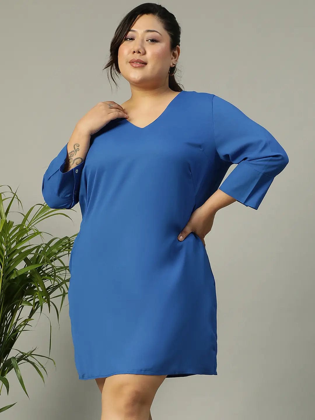 Classic Blue V-Neck Short Sleeve Plus Size Women Dress