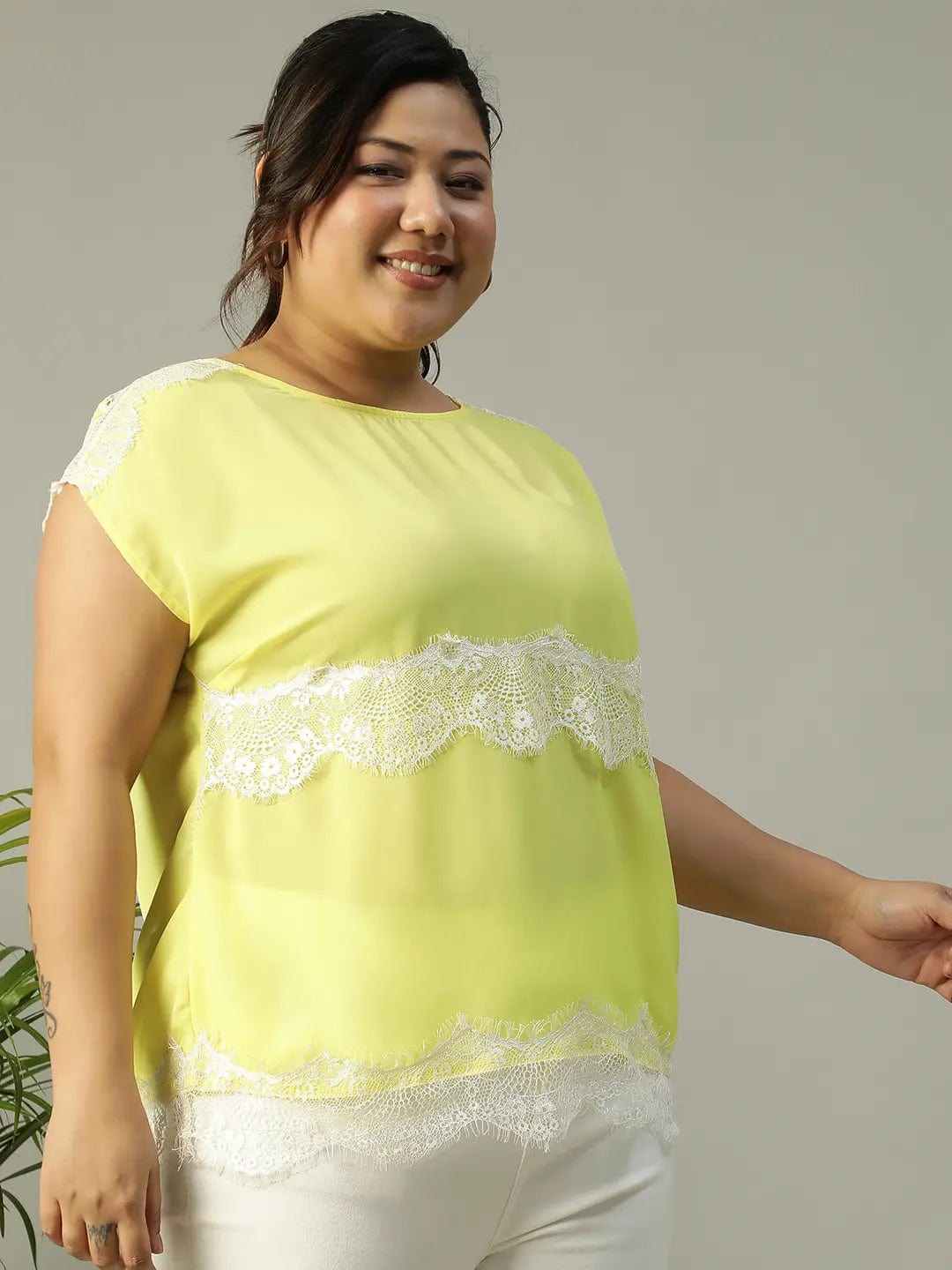 The Yellow Short Sleeve Lace Detailed Plus Size Women Top