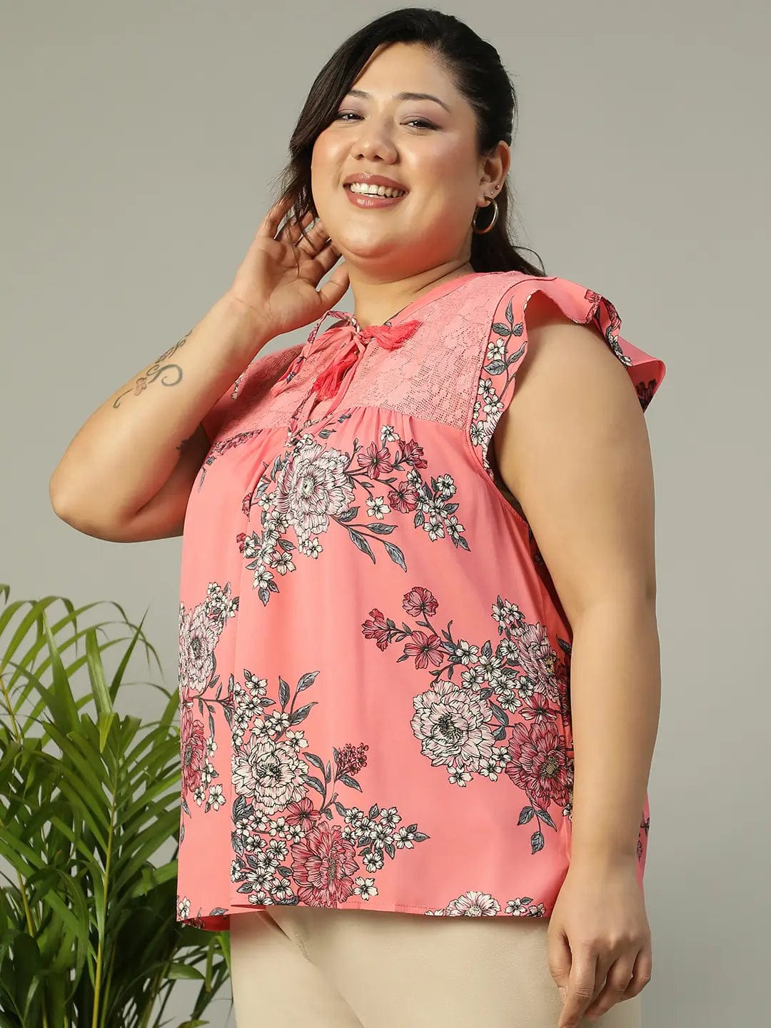 Pink Floral Print Short Sleeve Plus Size Women Top