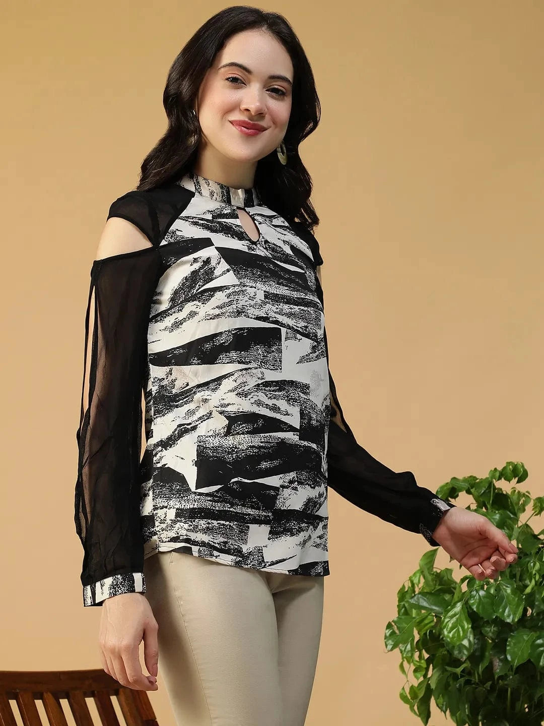 Flex Black Marble Print Key Hole Neck Long Sleeve Cold Shoulder Cut Out Detail Women Top