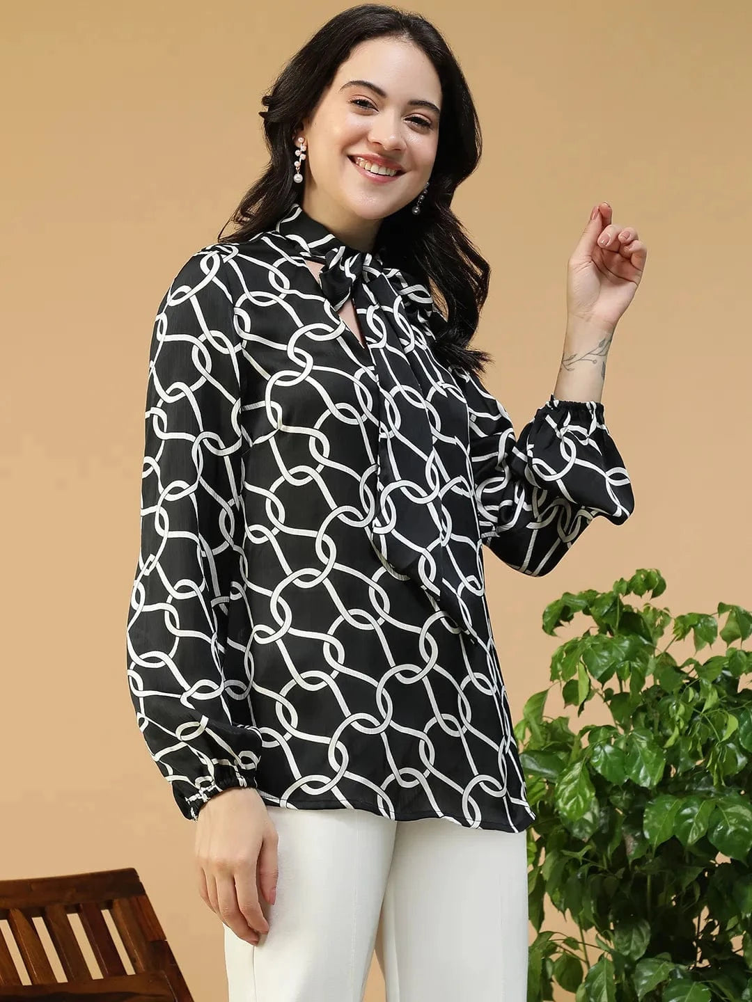 Quaint Black Abstract Print Round Neck With Tie-Up Detail Long Sleeve Women Top
