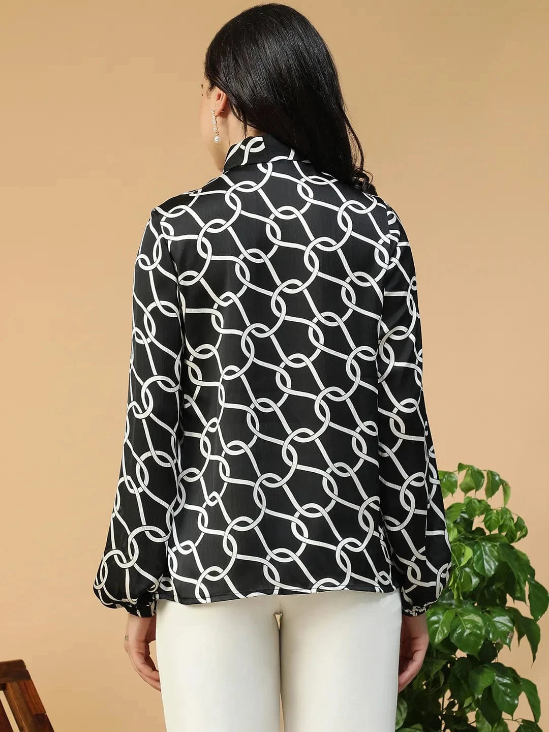 Quaint Black Abstract Print Round Neck With Tie-Up Detail Long Sleeve Women Top