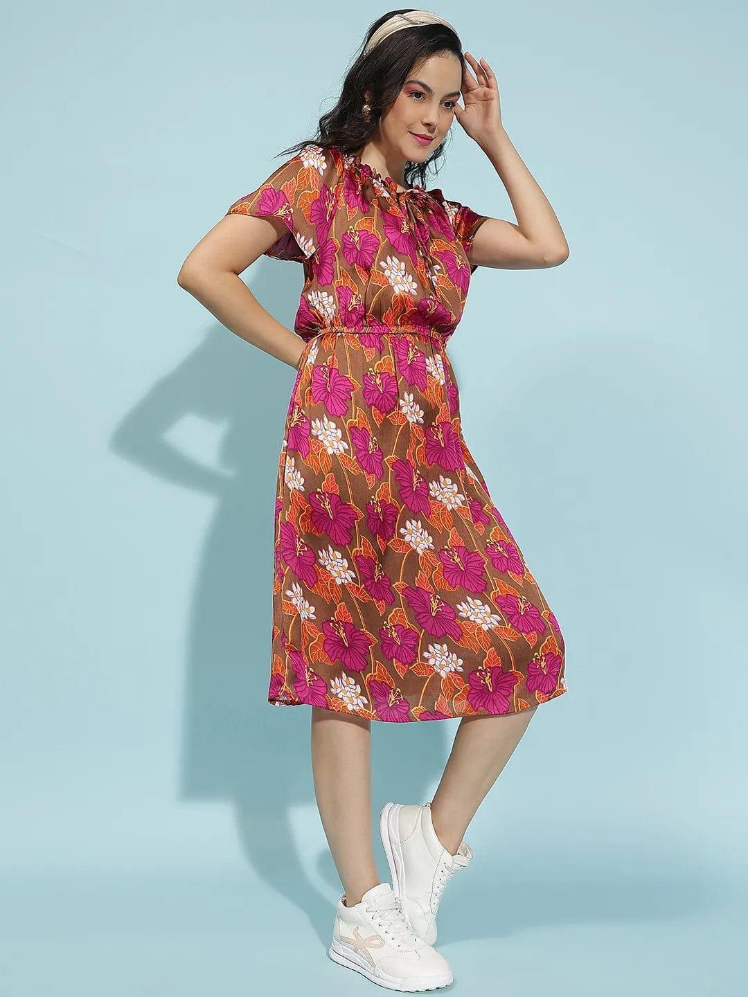 Oxolloxo multicolor floral print summer dress for women with short sleeves and knee-length design