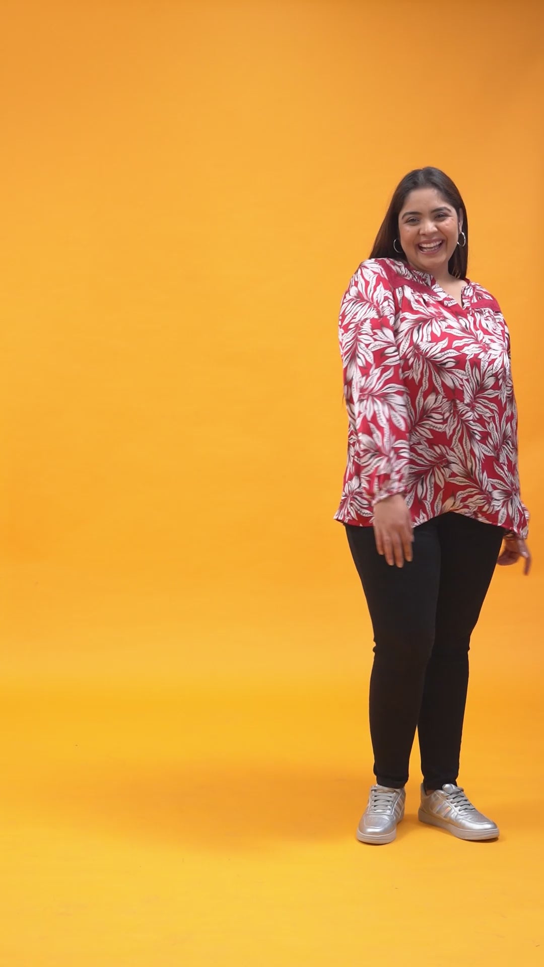 Plus Size Women Top - Black Floral Print Long Sleeve V-Neck Blouse | Comfortable Fit