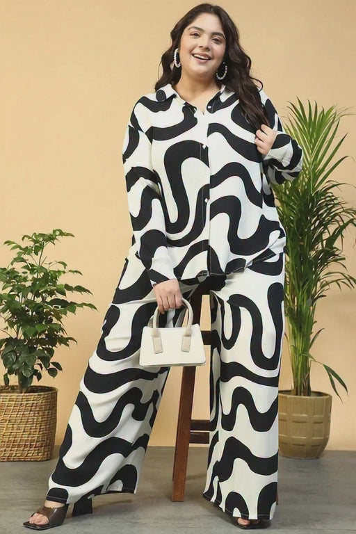 Off -White Collared Long Sleeve Button Down Plus Size Women Shirt